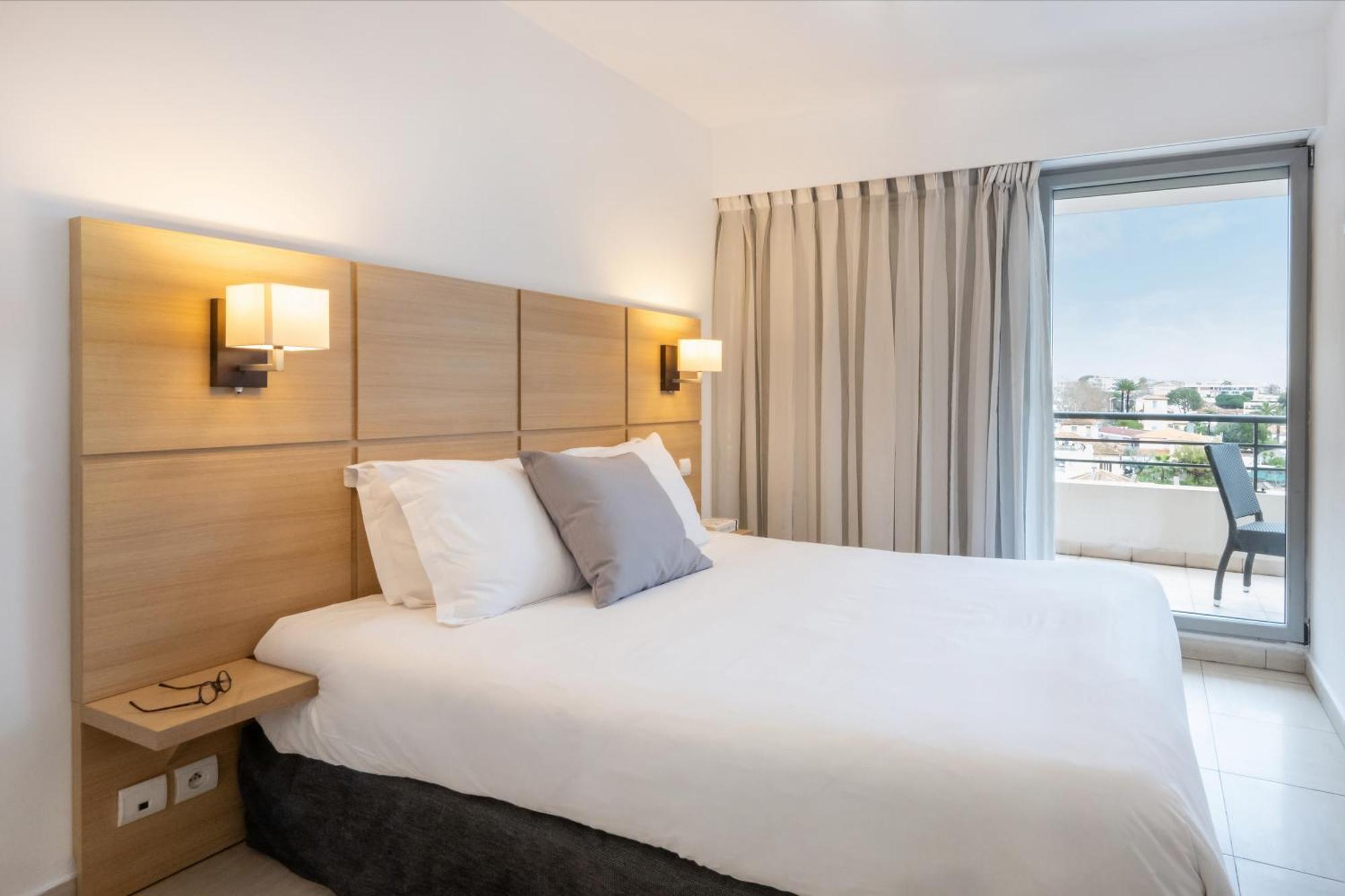 Nemea Appart Hotel Le Lido Cagnes Sur Mer Eksteriør bilde